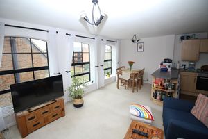 Photo 14- click for photo gallery